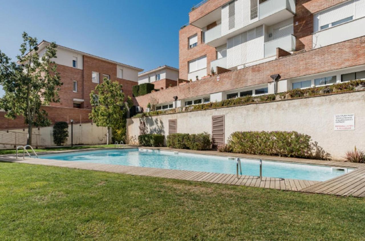 TianaBonito Duplex Con Piscina En Barcelona&Playa公寓 外观 照片