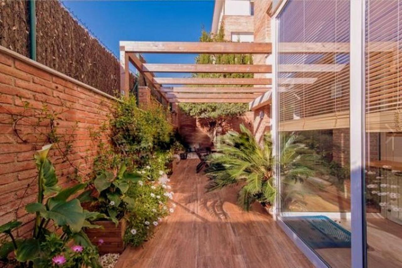TianaBonito Duplex Con Piscina En Barcelona&Playa公寓 外观 照片